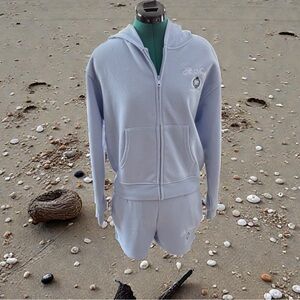 NWOT….Track set in a Beautiful Blue